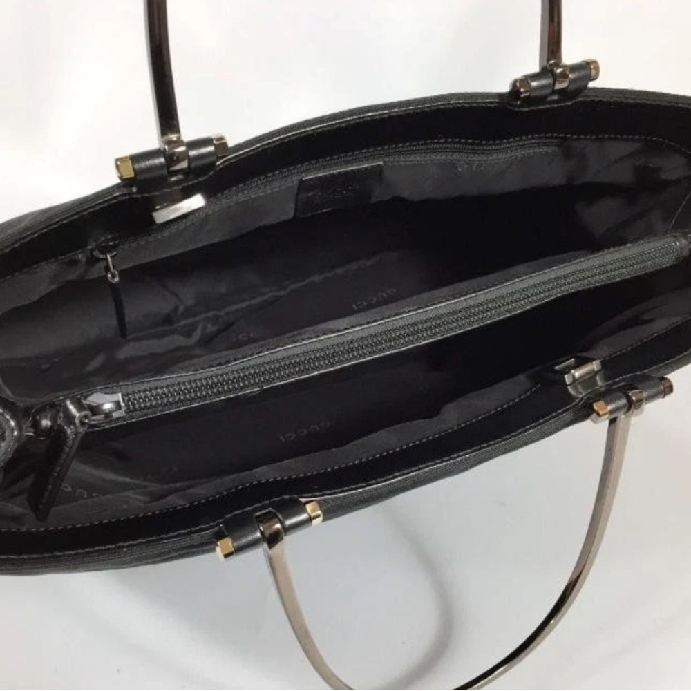 Gucci Nylon black bag with Gunmetal Silver handles 002-1025 200682 - Picture 13 of 16